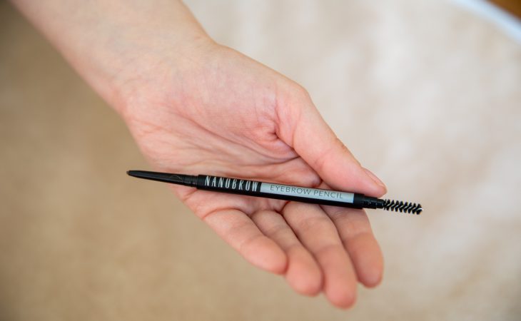 eyebrow pencil how to apply